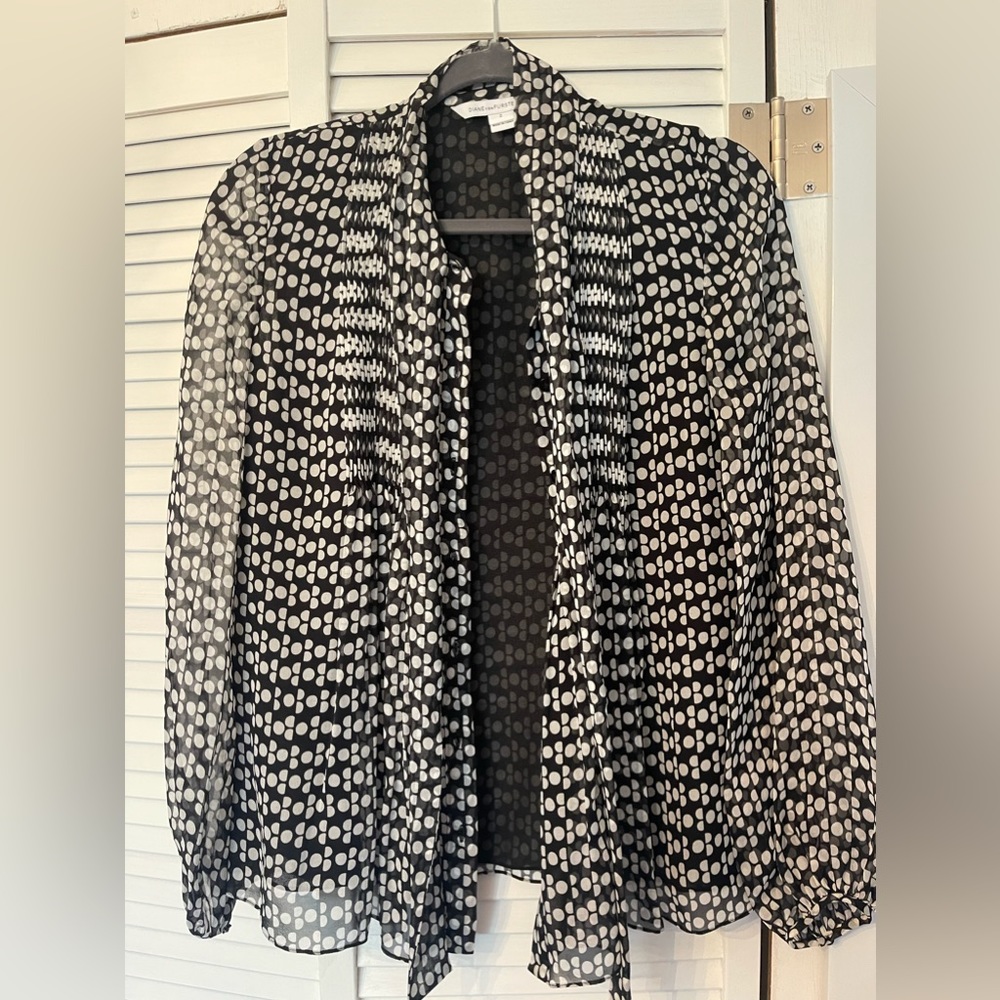 DVF - tie neck silk chiffon blouse